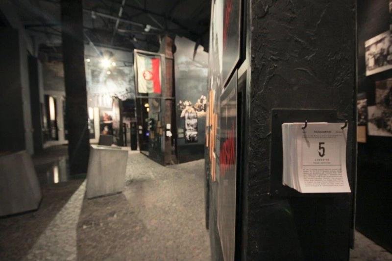 Varsovan kansannousun museo (Muzeum Powstania Warszawskiego)